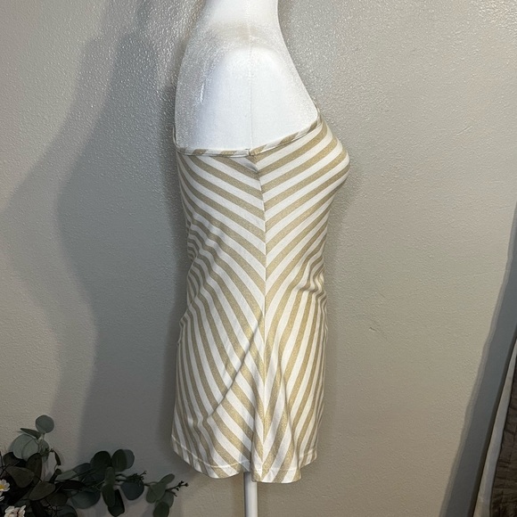 Grass One Shoulder, Ruffle Detail, white and gold top, medium - Picture 5 of 9